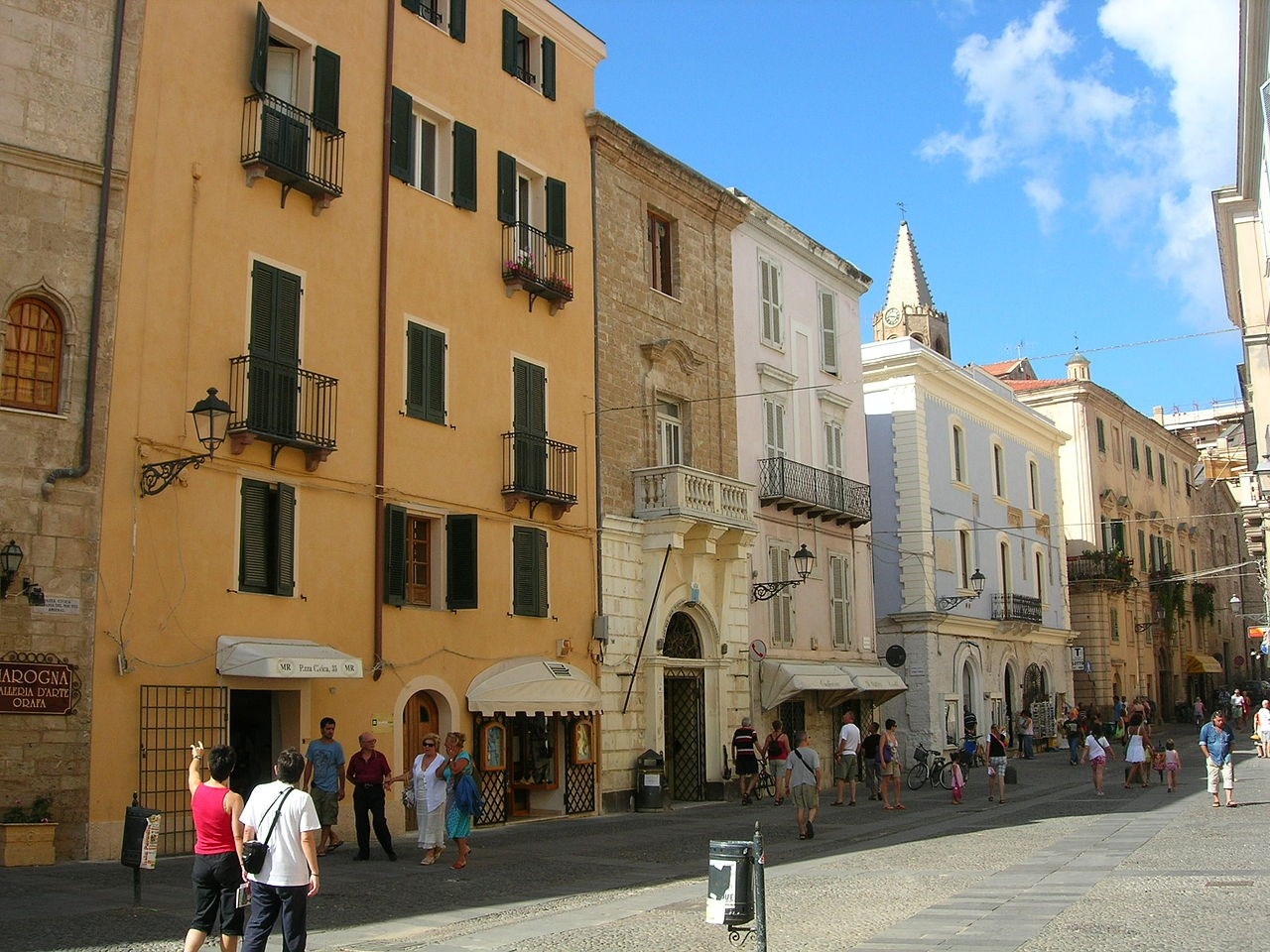 Plaça del Pou Vell (Piazza Civica), a l'Alguer