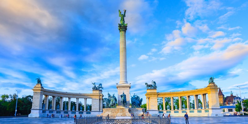 heroes square budapest