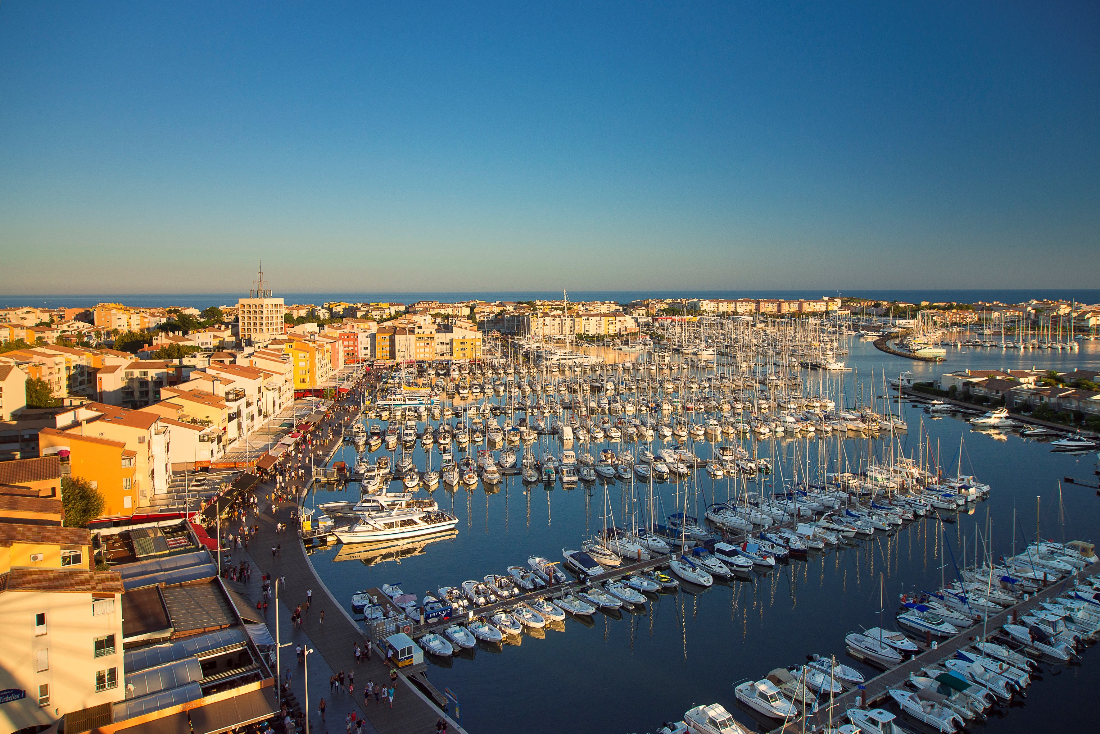 Cap d'Agde, port and wharves
