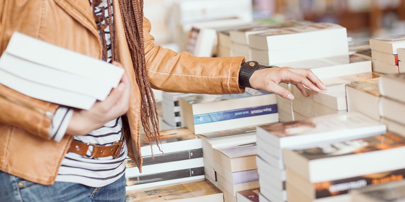 Man shopping for books