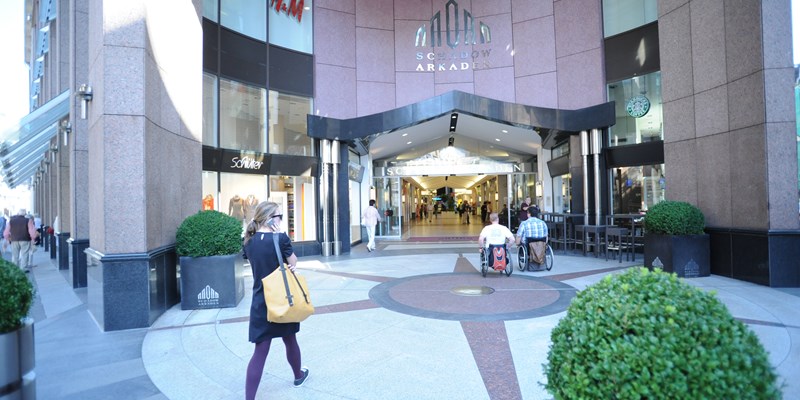 Schadow Arkaden shopping center