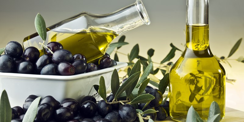 Olive oil and olives