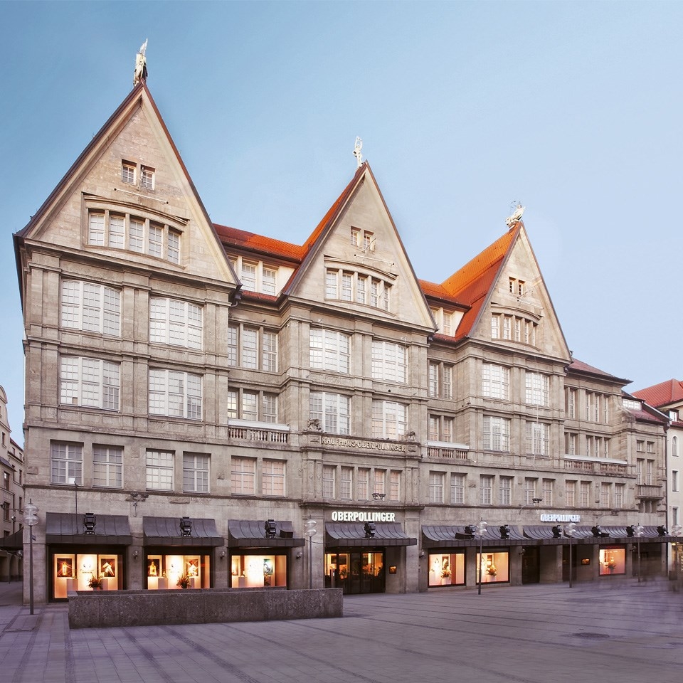 Oberpollinger's Façade