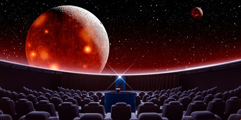 A breathtaking fulldome digital projection at the planetarium