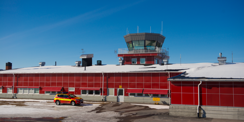 Kiruna flygplats Kiruna flygplats med snö på taket