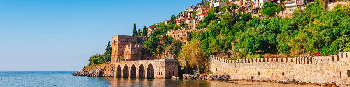 Hus vid havet i Antalya, Turkiet Hus vid havet i Antalya, Turkiet