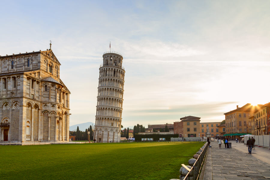 Lutande tornet i Pisa Lutande tornet i Pisa