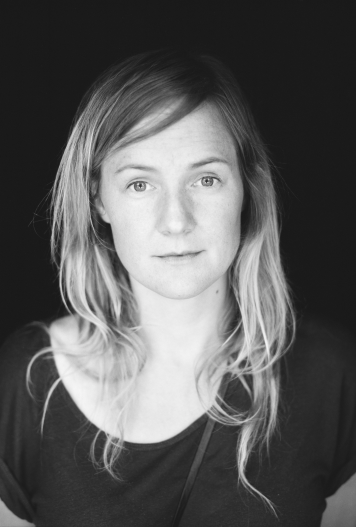 Lina Thomsgård kolumnist och föreläsare Lina Thomsgård kolumnist och föreläsare