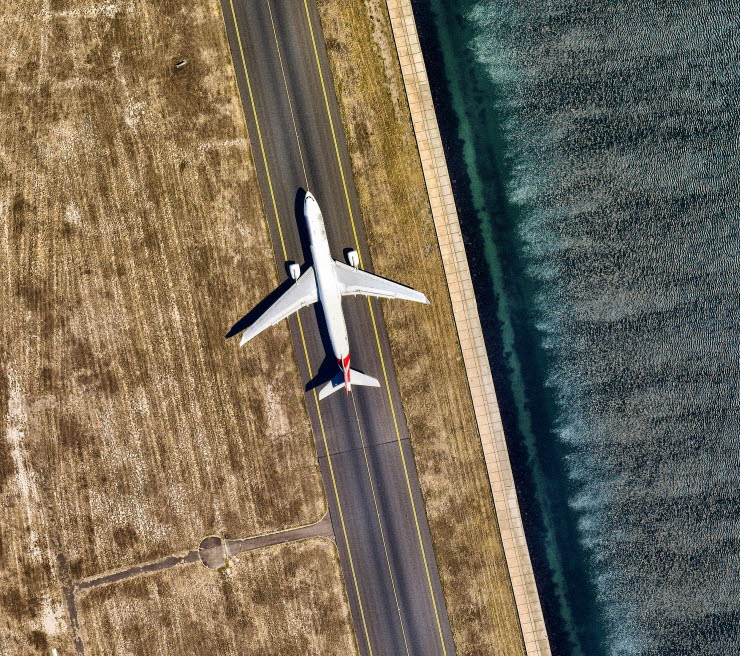 Miljö Flygplan på landningsbana