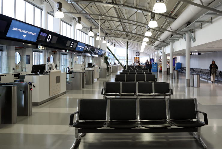 Gater i Bromma Stockholm Airports nya avgångshall Gater i Bromma Stockholm Airports nya avgångshall